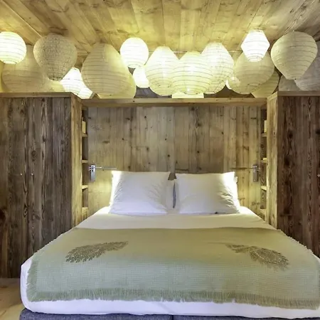 The Perfect For 14 People Davos *